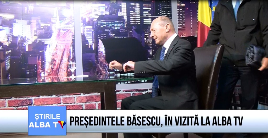 PRESEDINTELE-BASESCU-IN-VIZITA-LA-ALBA-TV