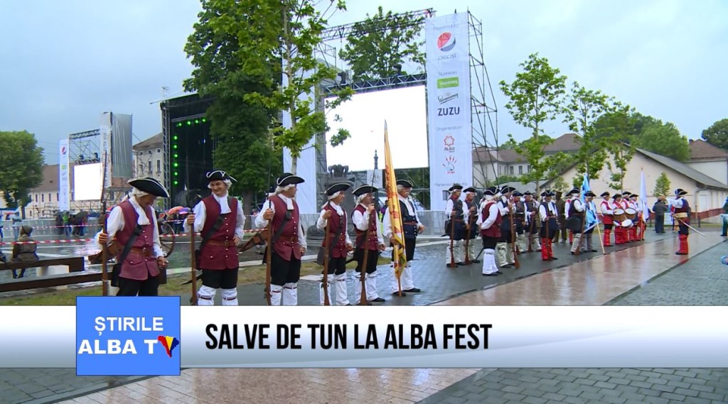 Salve de tun la Alba Fest