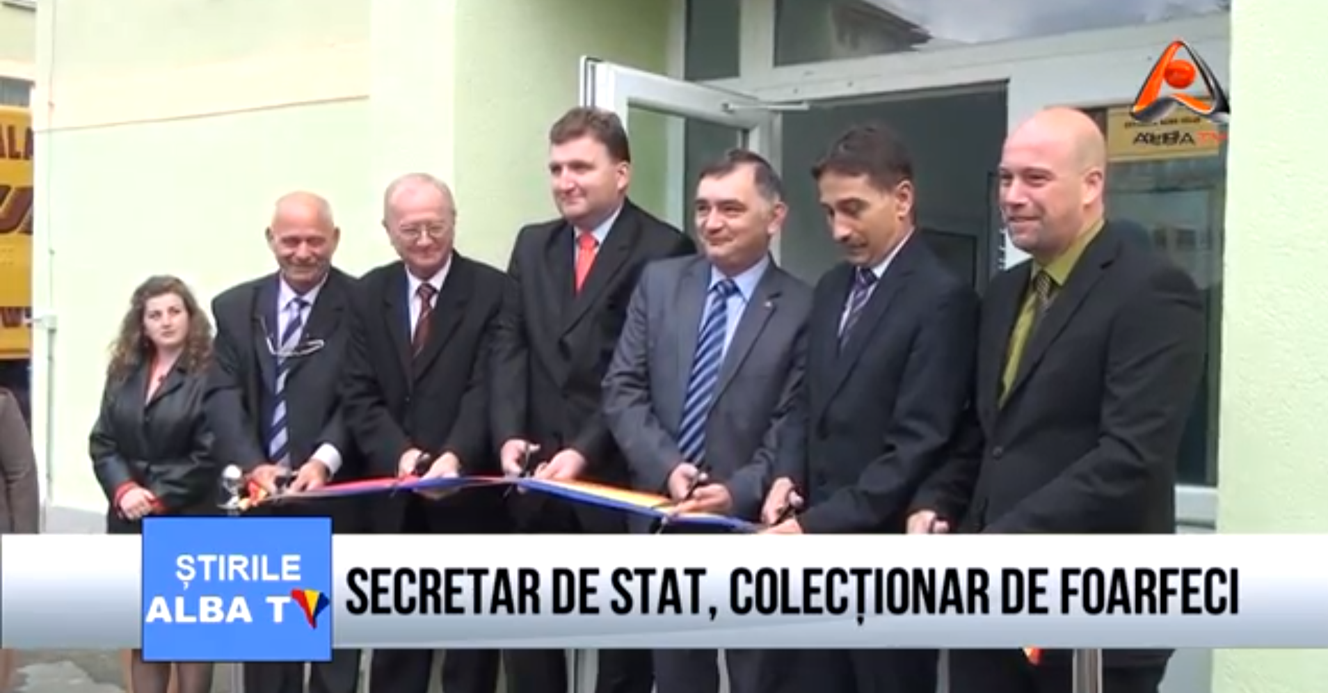 secretar-de-stat-colectionar-de-foarfeci