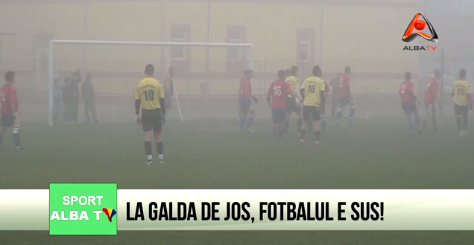 la-galda-de-jos-fotbalu-e-sus