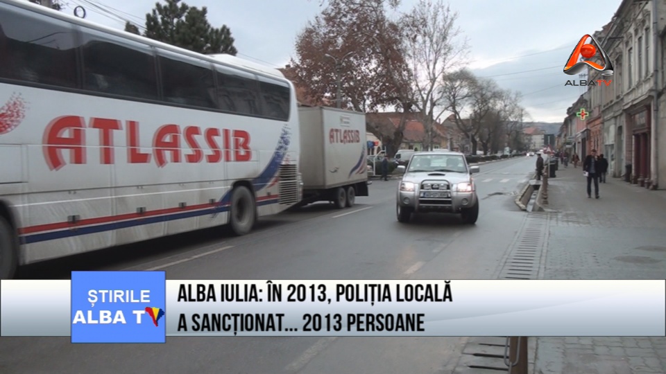 Alba Iulia:In 2013, politia locala a sanctionat...2013 persoane