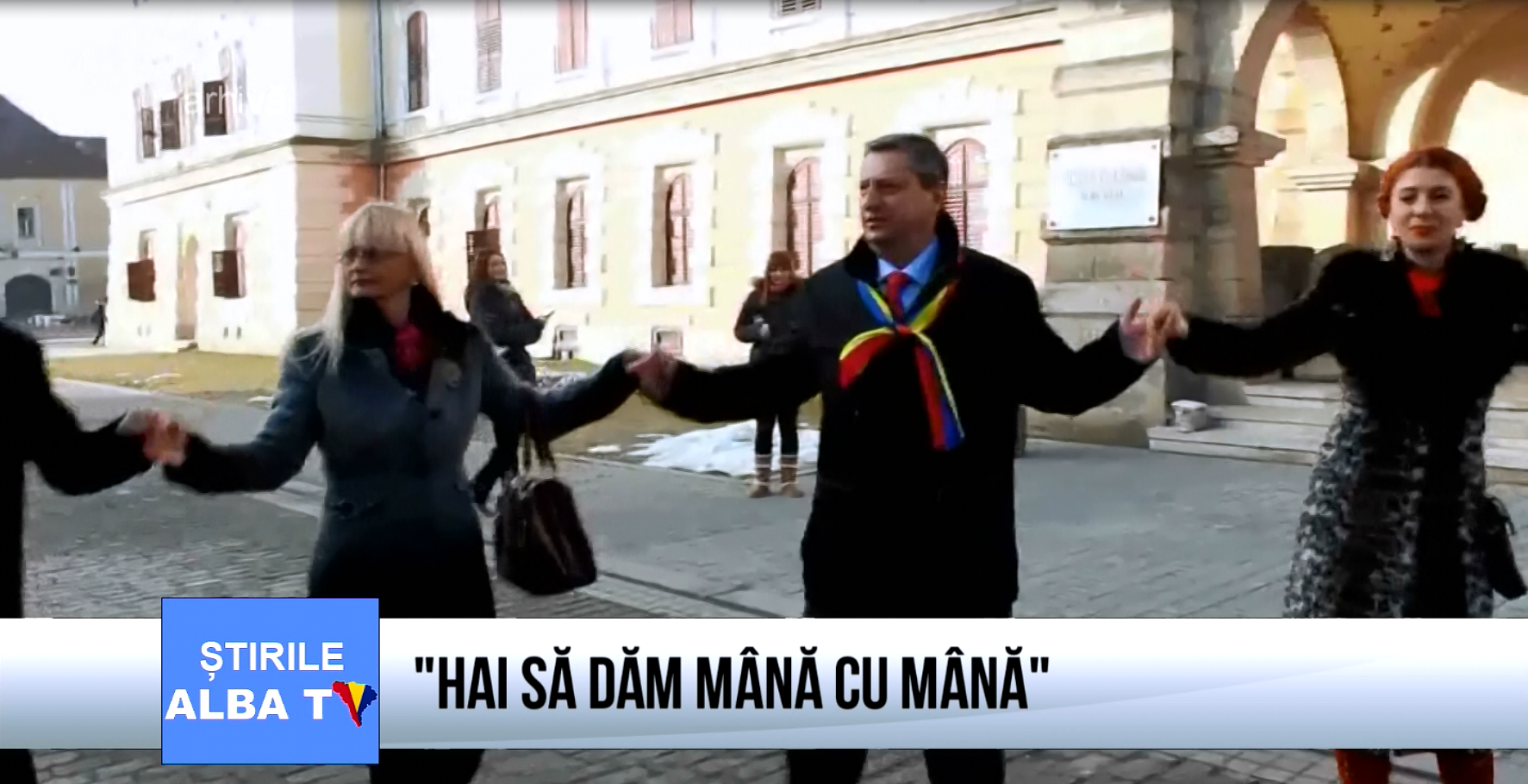 hai-sa-dam-mana-cu-mana