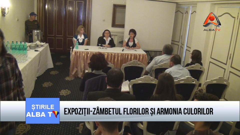 Expozitii-Zambetul florilor si Aromonia culorilor